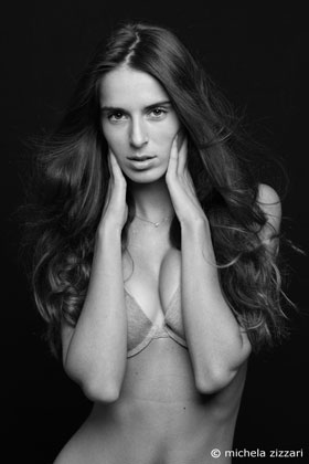 black and white portrait ph. Michela Zizzari