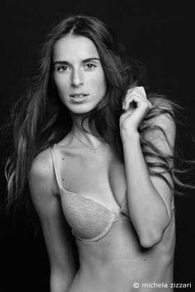 black and white portrait ph. Michela Zizzari