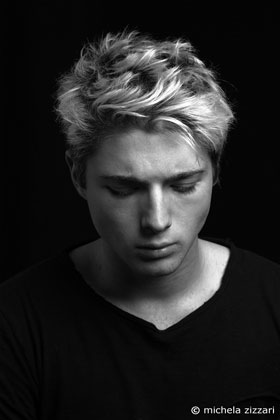 black and white portrait ph. Michela Zizzari