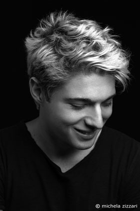 black and white portrait ph. Michela Zizzari