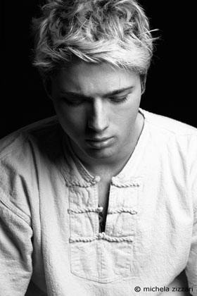black and white portrait ph. Michela Zizzari