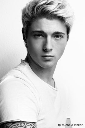 black and white portrait ph. Michela Zizzari