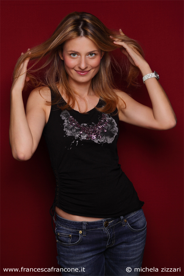 Michela Zizzari Official Website | Celebrities Portrait